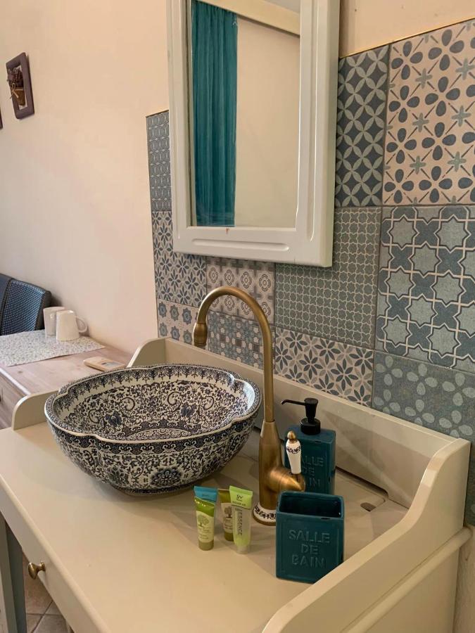 Hotel Villa Anais (Adults Only) Принос Екстериор снимка