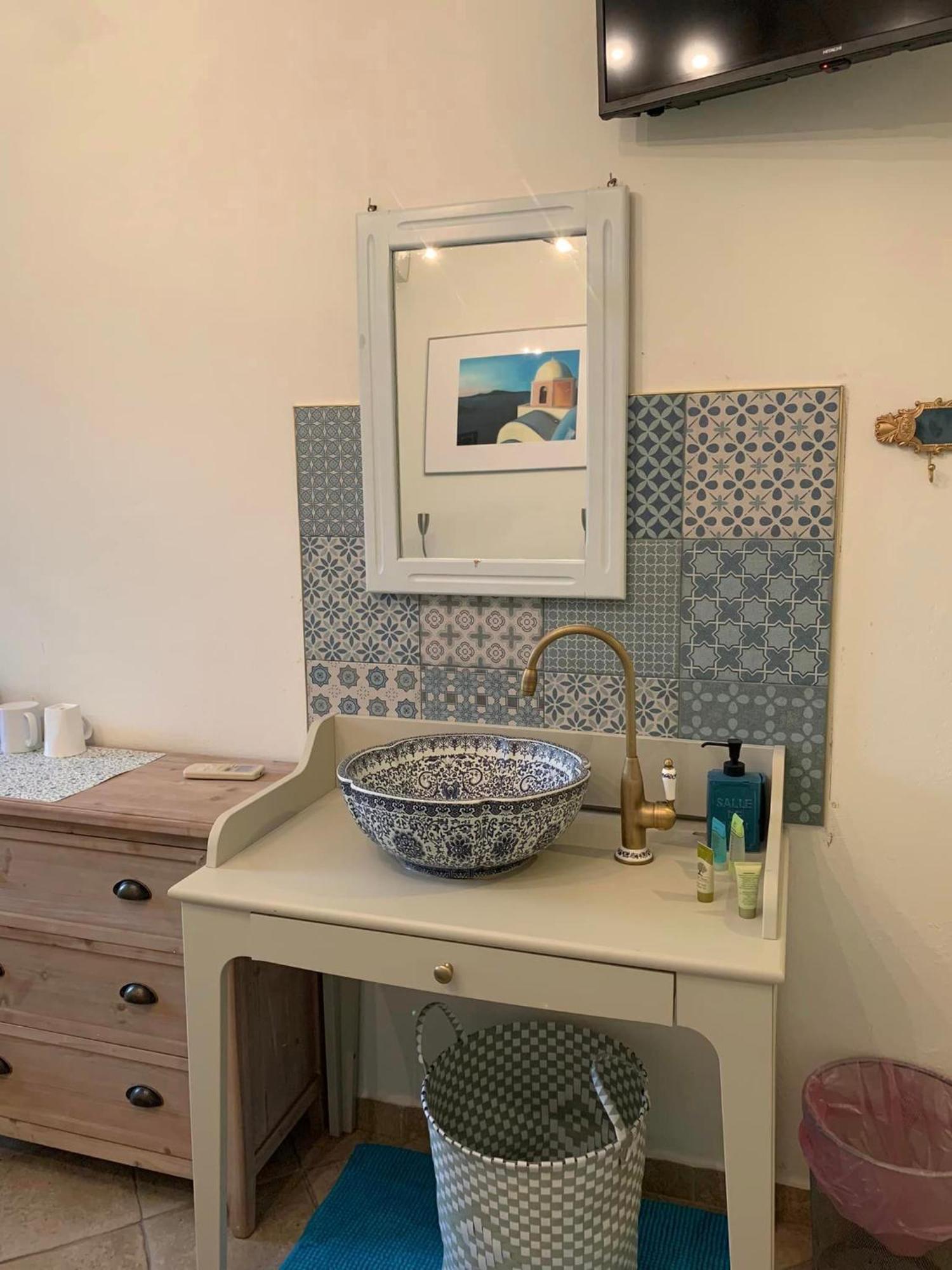 Hotel Villa Anais (Adults Only) Принос Екстериор снимка
